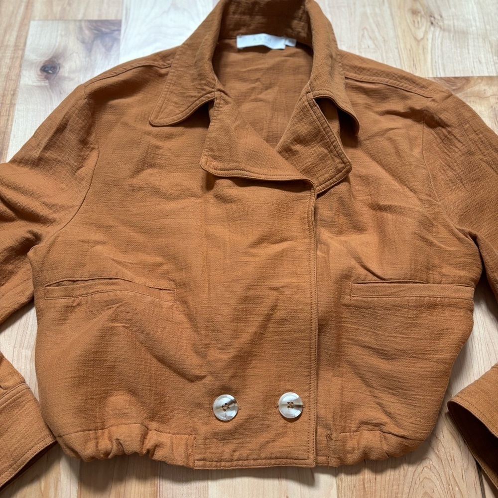 ASTR the Label En Route Jacket in Caramel - Picture 6 of 13